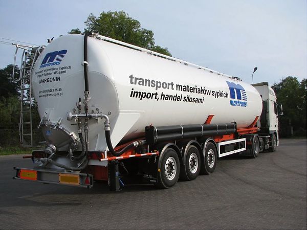 Silosy do transportu materiałów sypkich